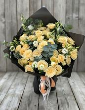 Букет цветов из:  Розы и Лизиантусы #REPLACE_PRED# Карачаевске