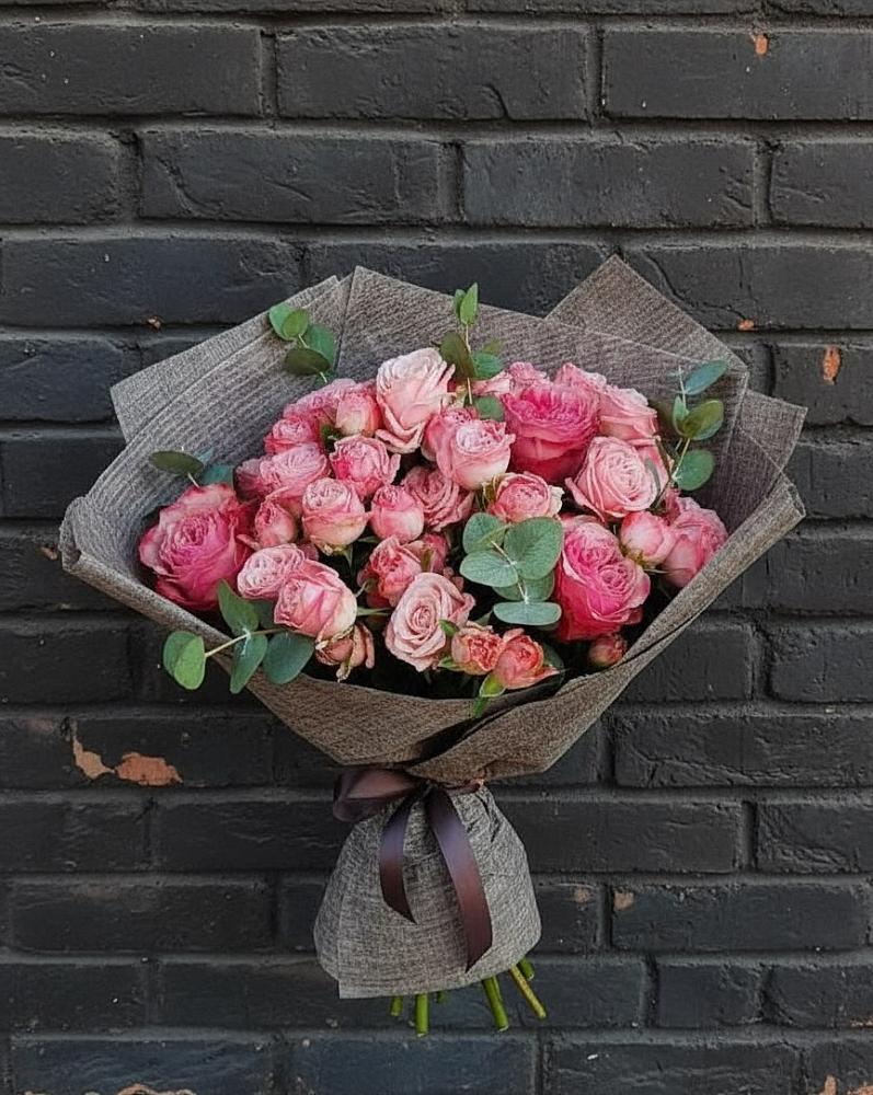 Букет цветов из: Розы в Карачаевске