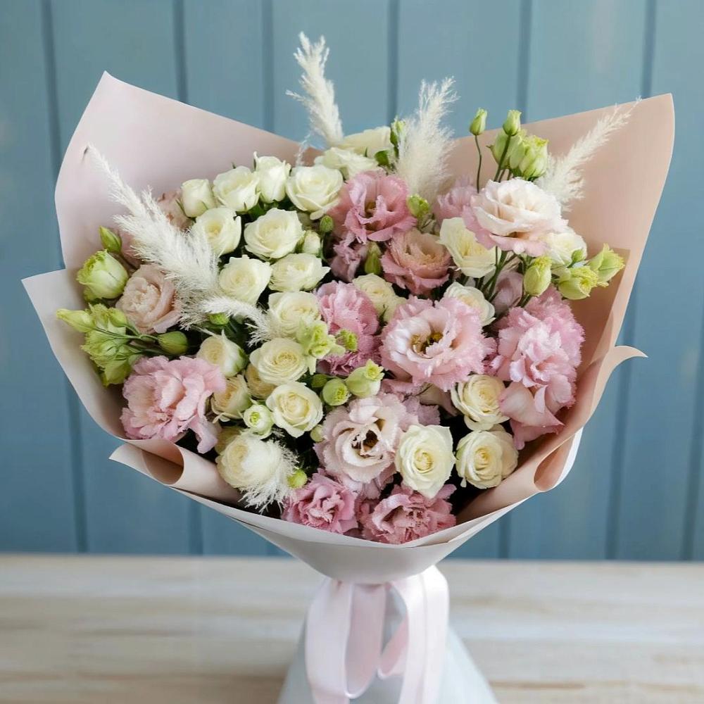 Букет цветов из: Альстромерии и Розы в Карачаевске