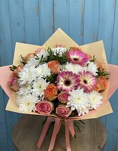 Букет цветов из:  Розы, Герберы и Хризантемы в Карачаевске