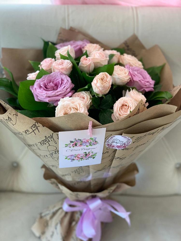 Букет цветов из: Розы в Карачаевске