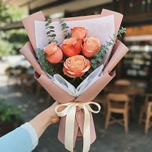 Букет цветов из:  Розы в Карачаевске