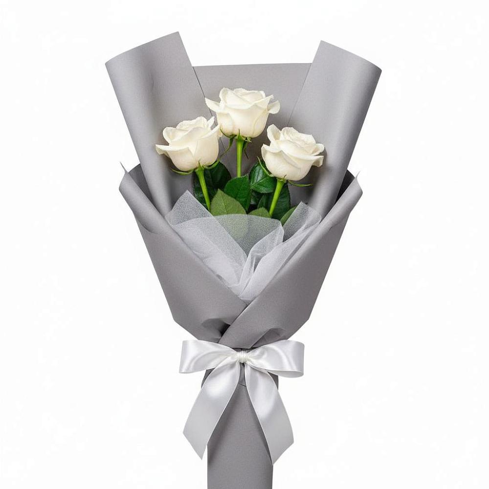 Букет 3 белые розы в Карачаевске