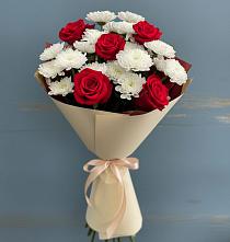 Букет цветов из:  Розы и Хризантемы в Карачаевске