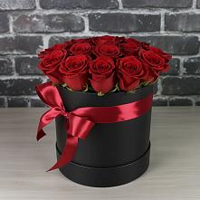 Цветочная композиция из Розы в шляпной коробке #REPLACE_PRED# Карачаевске