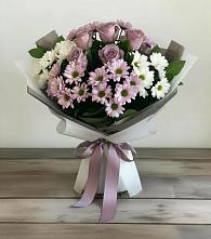 Букет цветов из:  Хризантемы и Розы в Карачаевске