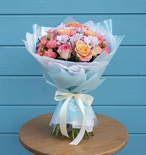 Букет цветов из:  Хризантемы и Розы в Карачаевске