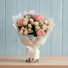 Букет цветов из:  Розы в Карачаевске